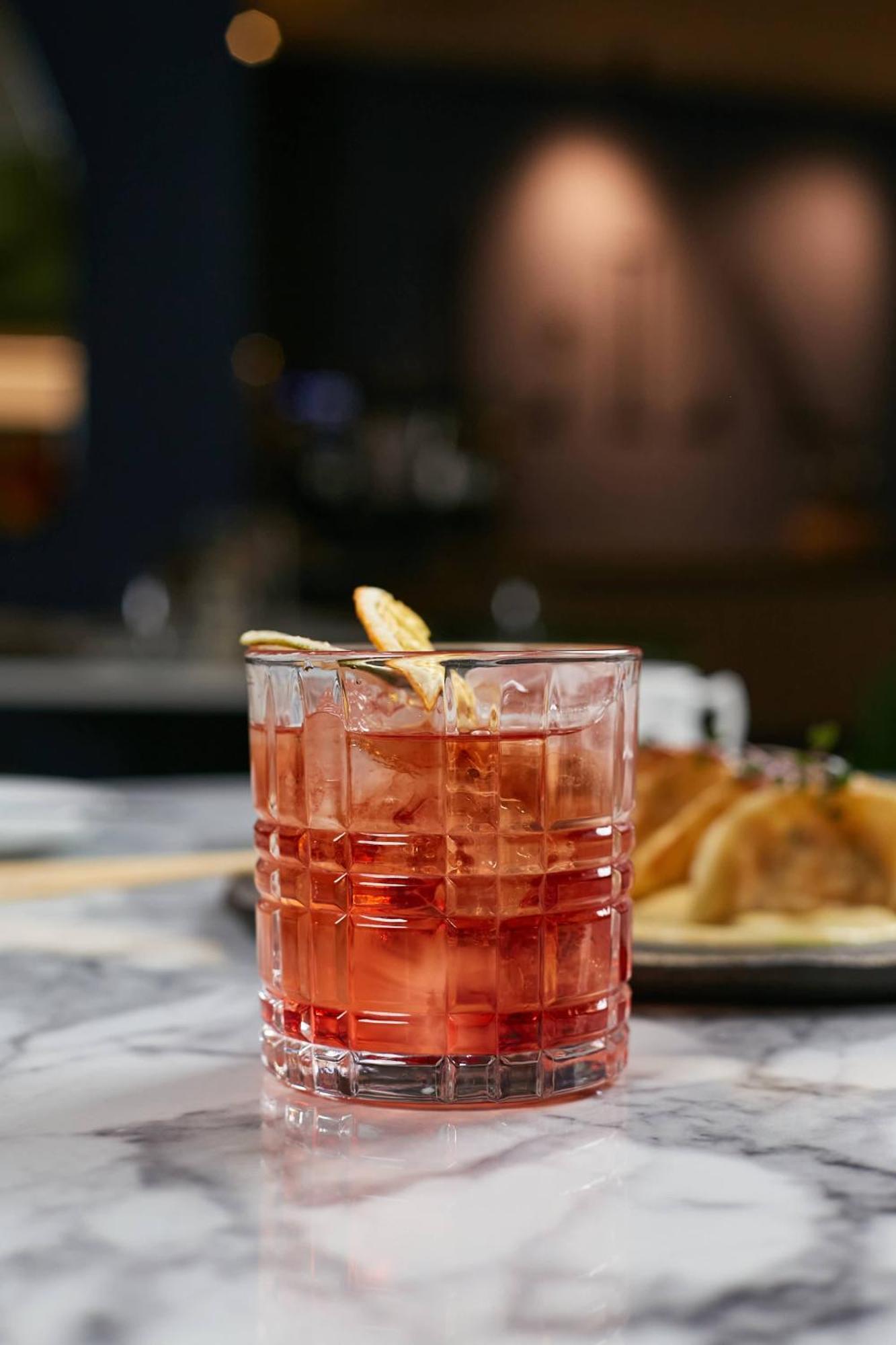 Отель Pullman Santiago El Bosque Экстерьер фото Negroni